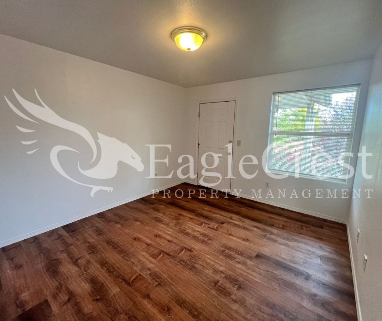 Building Photo - 706/708SCollege