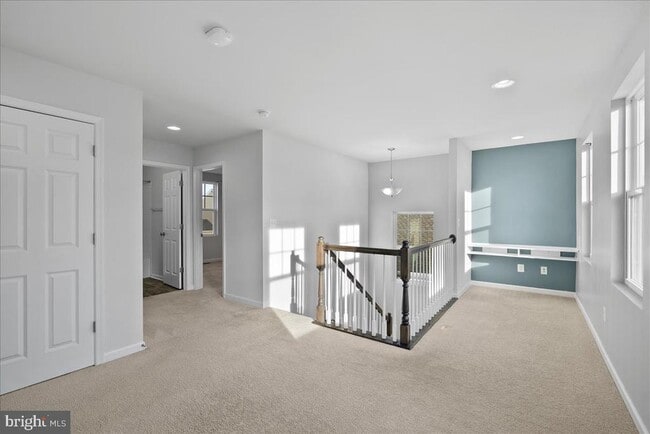 Building Photo - 115 Interlace Wy