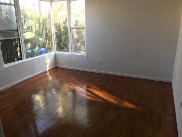 Bedroom 2 - 1065 S Norton Ave