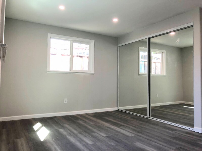 Building Photo - 34320 Chester Ct