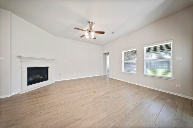Building Photo - 21314 Tropisea Dr