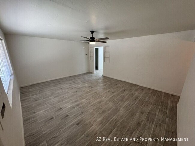 Building Photo - 1005 E Turney Ave