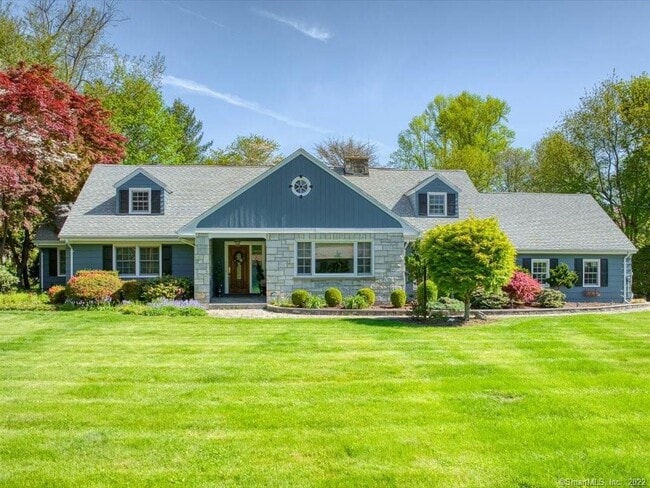 Building Photo - 94 Fennbrook Dr