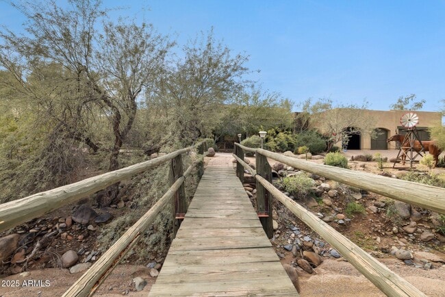 Building Photo - 35444 N 48th St