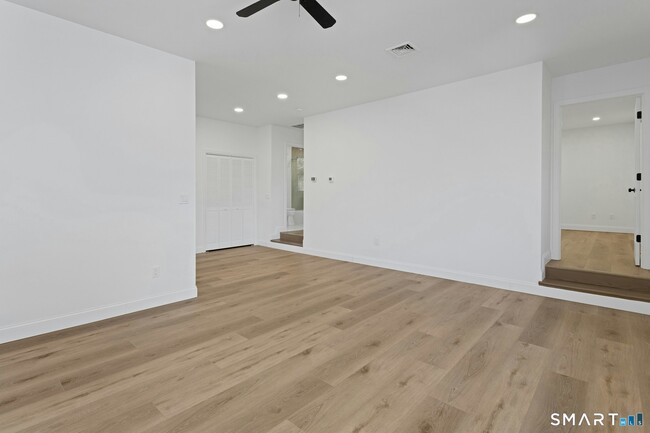 Building Photo - 70 Archer Ln