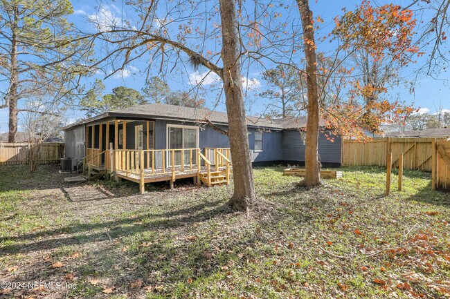 Building Photo - 54221 Cravey Rd