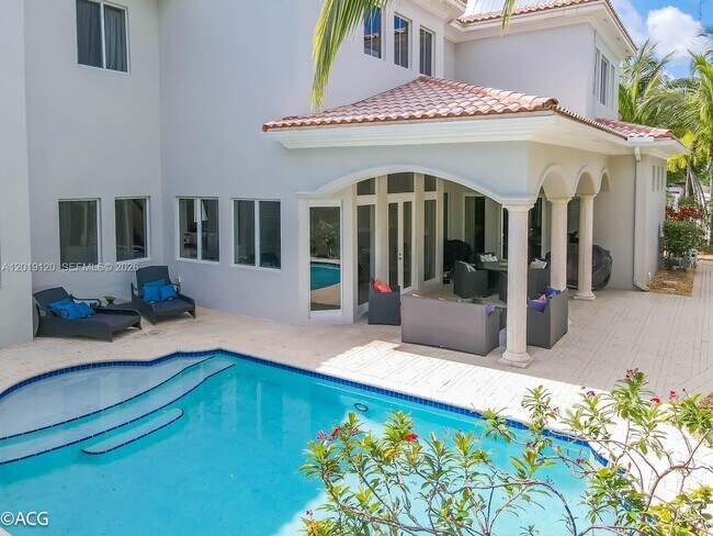 Building Photo - 1480 Windjammer Way