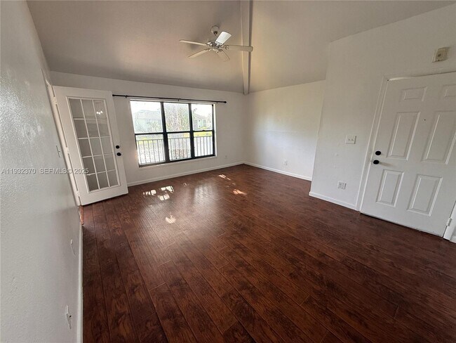 Building Photo - 3961 NW 87th Ave