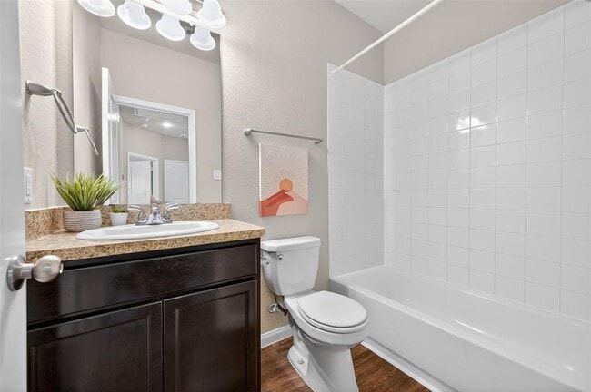 Building Photo - 3843 Briar Water Ct