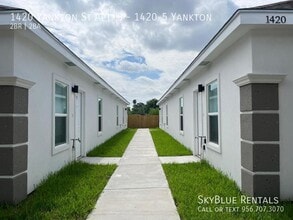 Building Photo - 1420 S Yankton St