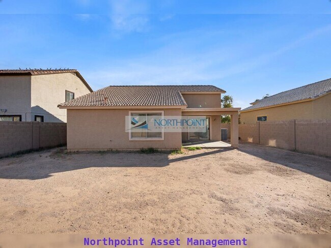 Building Photo - 4BR/2BA | Newly Renovated Single Family Home | 2-Car Covered Parking | Large Yard in Phoenix!