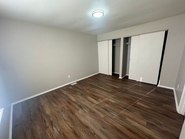 Building Photo - Renovated 3-bedroom, 1-bathroom home