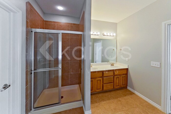 Building Photo - 12784 SE 21st Ct