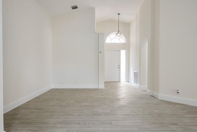 Building Photo - 172 Jones Creek Dr