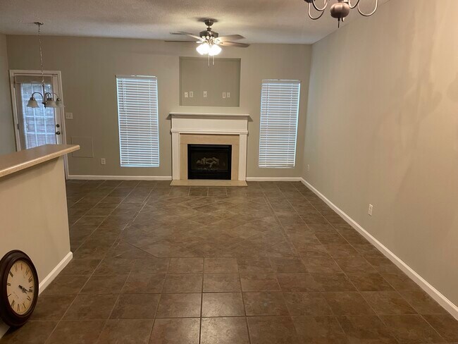 LIVING ROOM - 11483 S Glen St