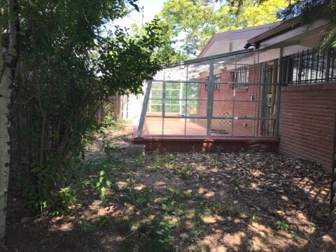 Building Photo - 33 Skyline Dr