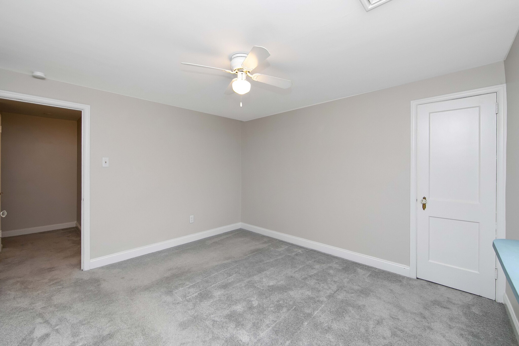 Building Photo - 204 Greenbriar Ln