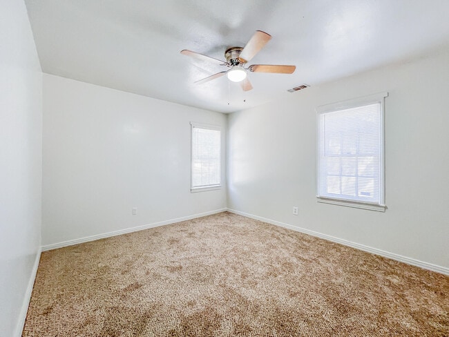 Building Photo - 2514 37th St