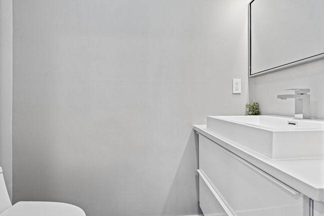 Building Photo - 2938 Sea Oats Cir