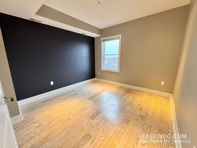 Building Photo - 2101 11th St NW