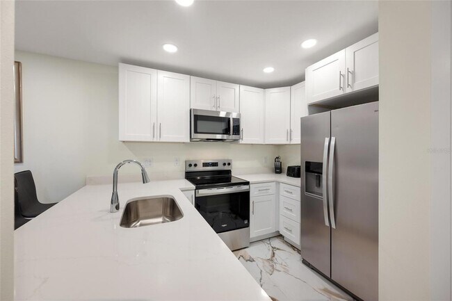 Building Photo - 240 Medallion Blvd