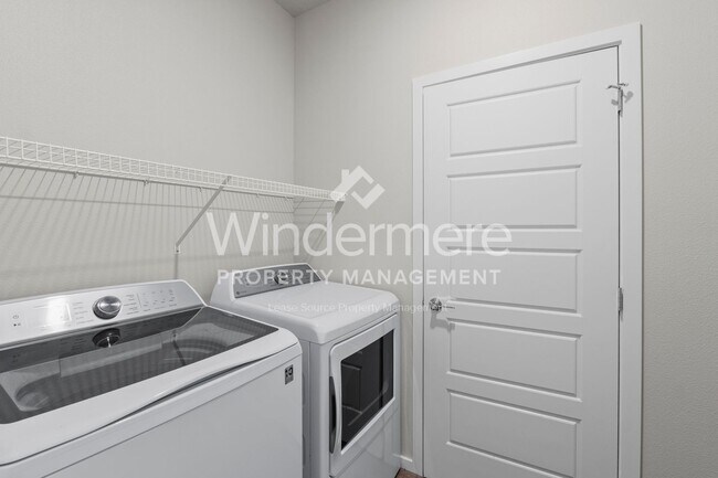 Building Photo - 20619 E Valley Vista Dr
