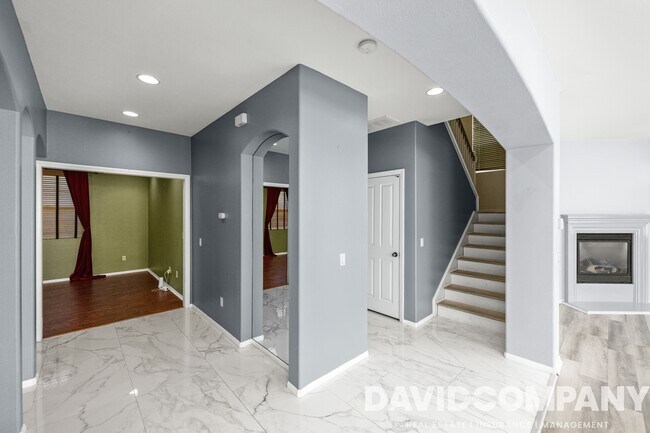 Building Photo - 9105 Calvin Way