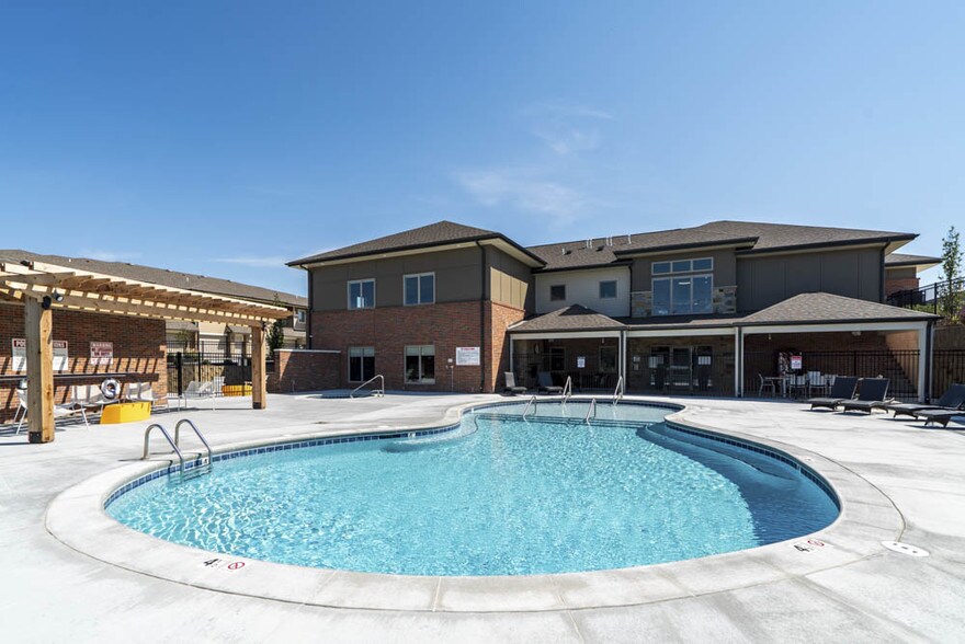 The Villas at Mahoney Park Lincoln, NE Apartment Finder