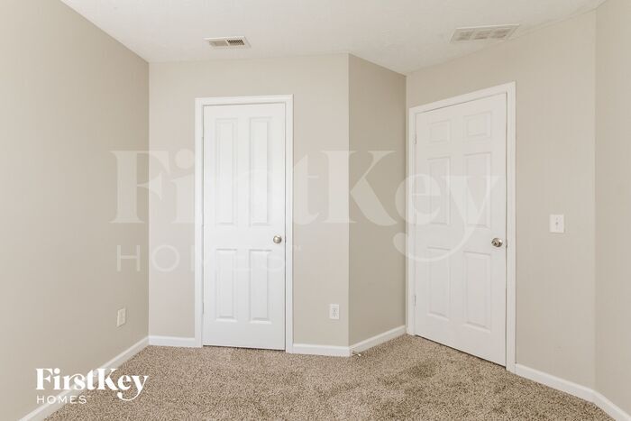 Building Photo - 3521 Ashgrove Dr