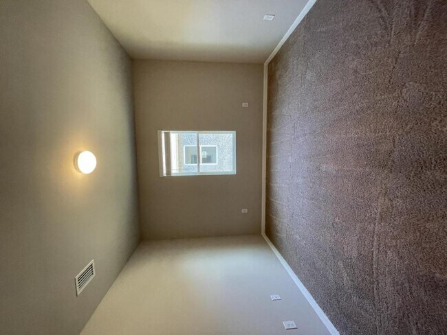 Building Photo - 3152 Cozumel Ct