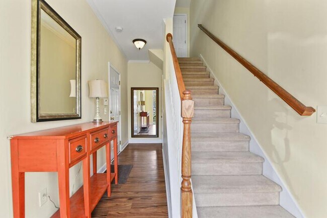 Building Photo - 3648 Billings St