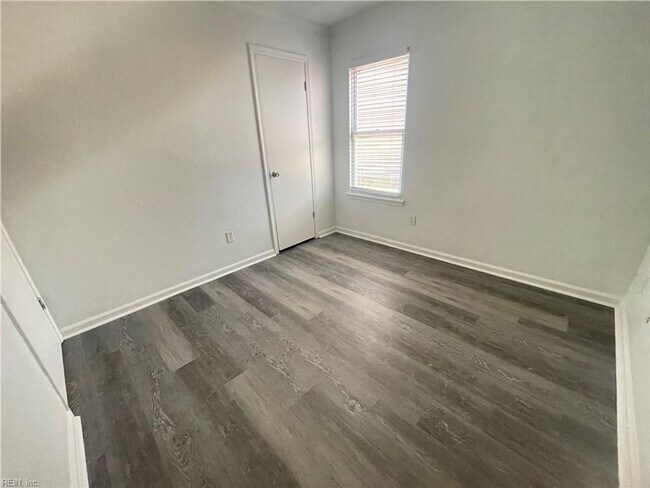 Building Photo - Modern Ranch Living in Indian Lakes - 3 Bedrooms, 2 Bathrooms