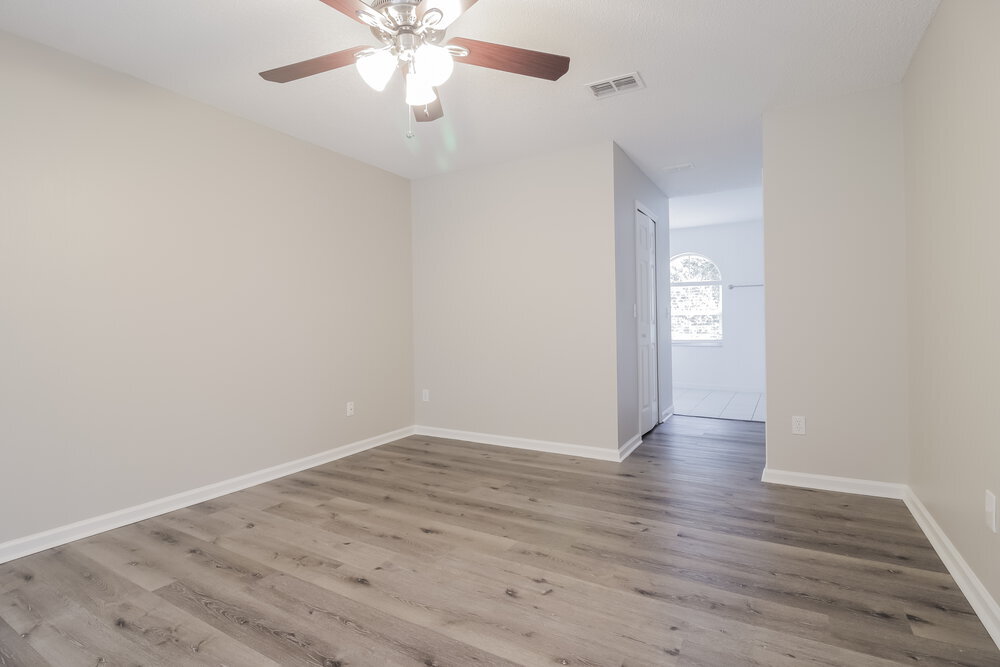 Building Photo - 502 Oak Branch Ct