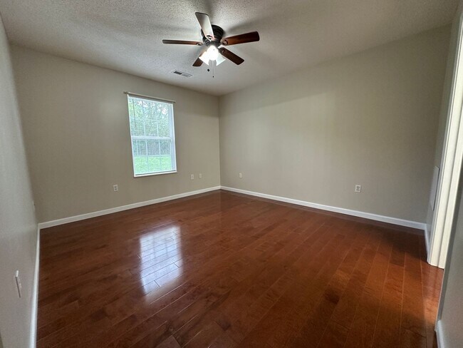 Building Photo - 256 Dumplin Ln