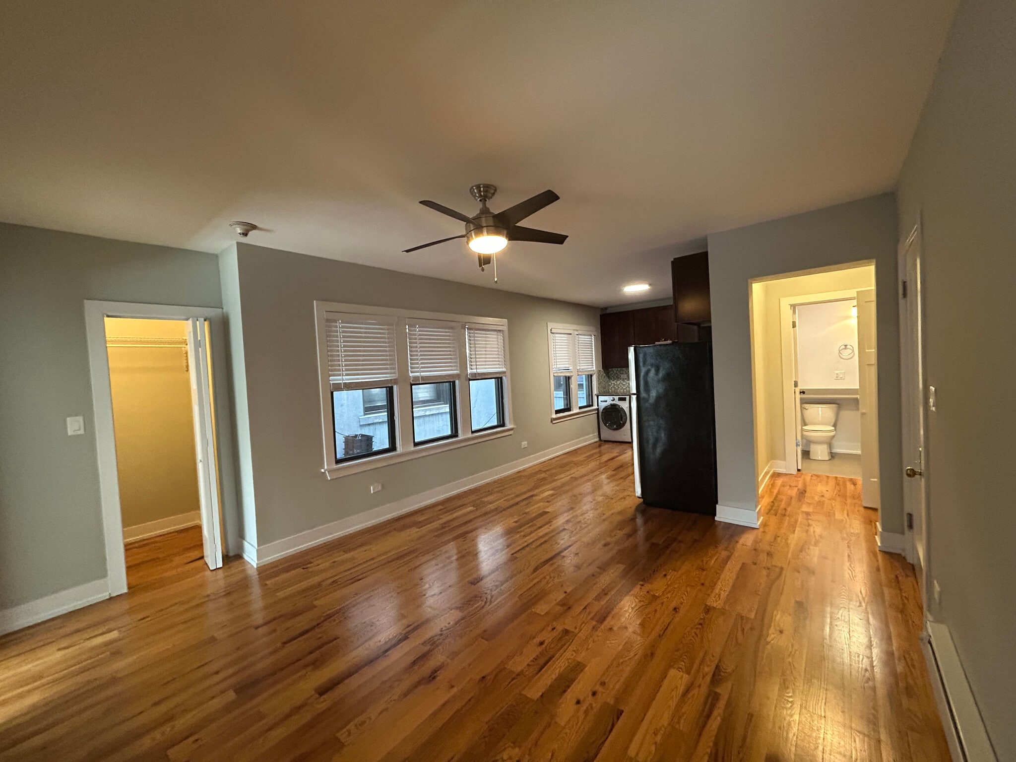 Building Photo - 545 Chestnut St