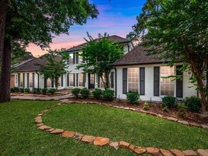 Building Photo - 9414 Stockport Dr