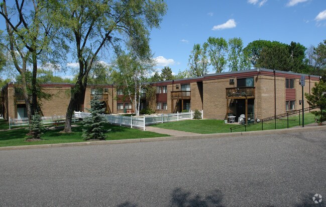 Building Photo - Penn-Way Apartments