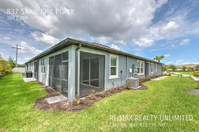 Building Photo - 837 Snail Kite Pl