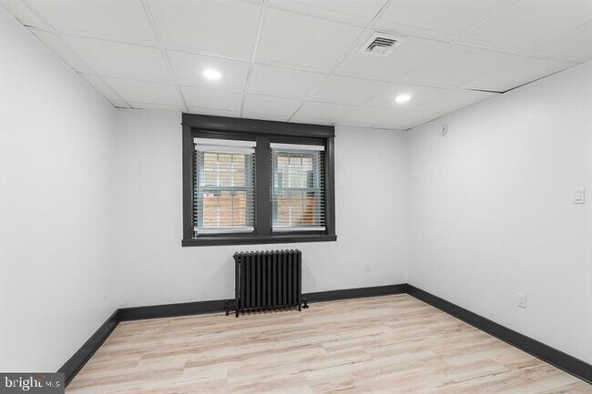 Building Photo - 819 S 2nd St