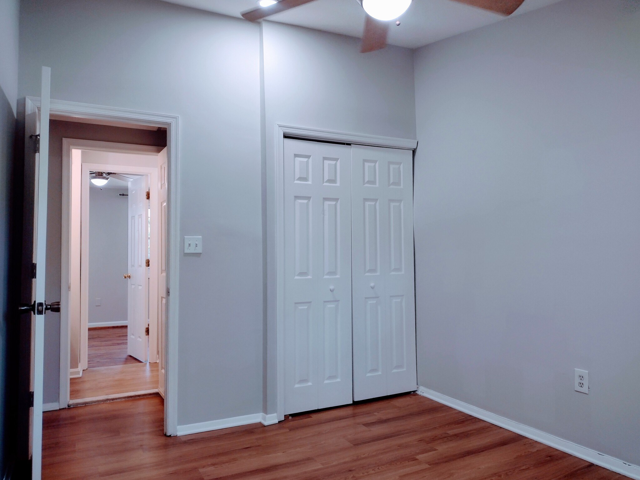 Building Photo - 5455 Hildebrand Ct
