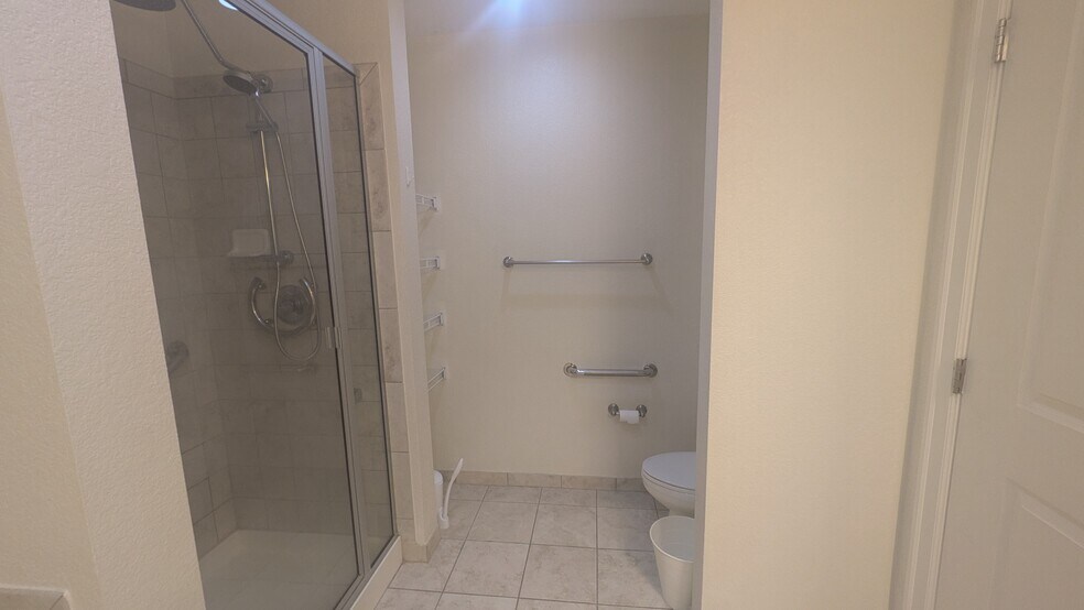 Building Photo - 2200 S University Blvd