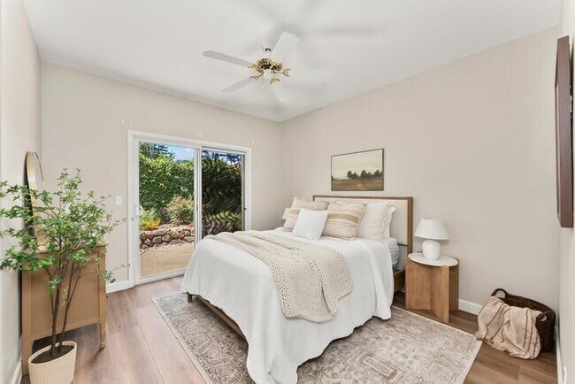 Building Photo - Beautiful 3 Bedroom 2 Bathroom in Gated Community of Folsom, CA!