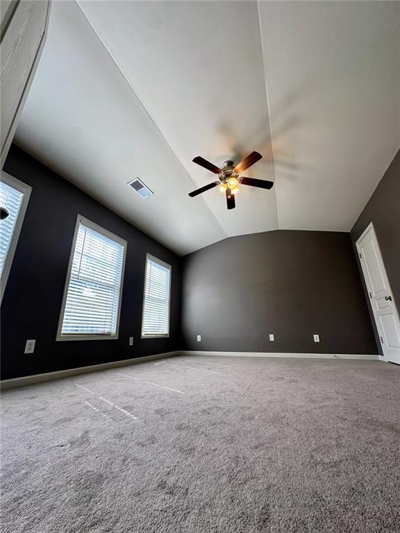 Building Photo - 140 Townview Dr