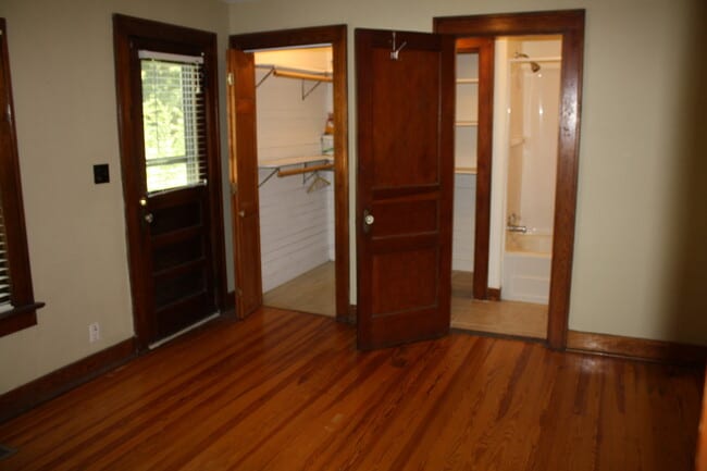 Building Photo - 4305 Murphy Rd