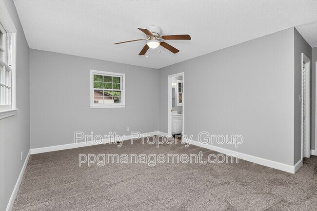 Building Photo - 3916 Piney Grove Rd