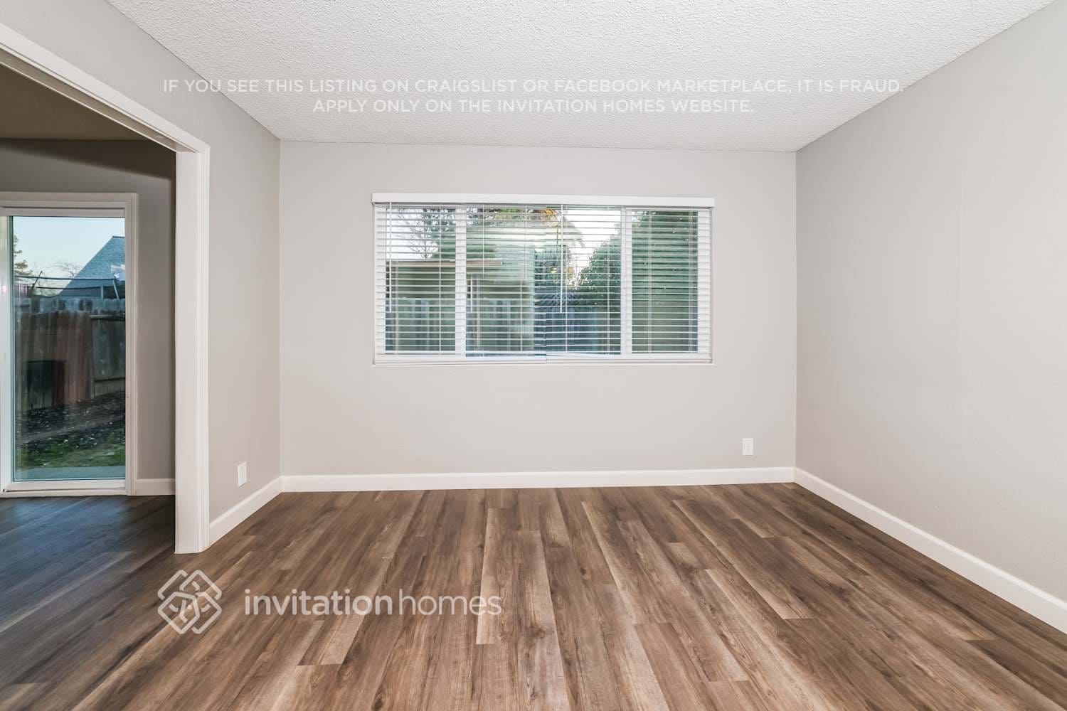 Building Photo - 1024 Woodridge Dr