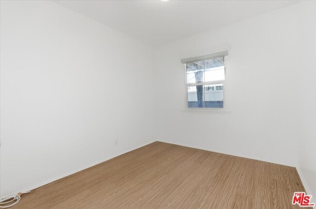 Building Photo - 2513 190th St