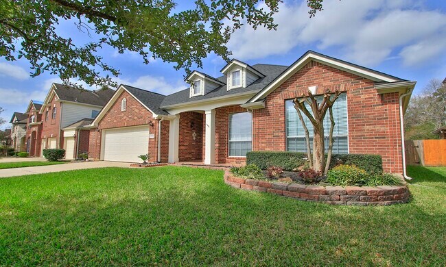 Building Photo - 2802 Parkeston Dr