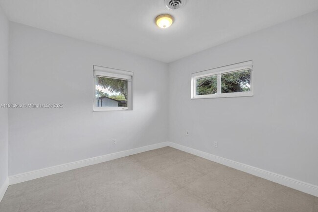Building Photo - 8445 SW 147th St