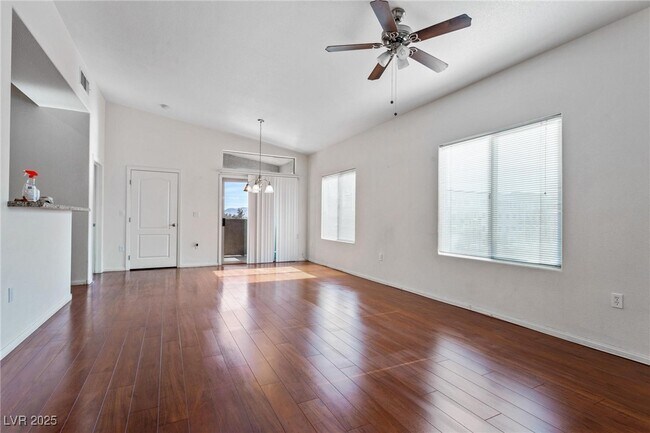 Building Photo - 8805 Jeffreys St